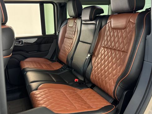 Used 2024 INEOS Grenadier Fieldmaster Edition image 26