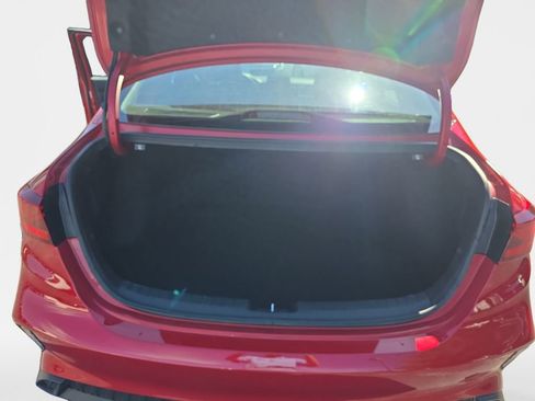 Used 2023 Kia Forte LXS w/ LXS Technology Package FWD image 22
