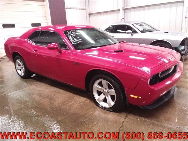Used 2011 Dodge Challenger RWD image 1