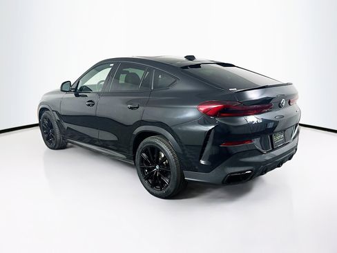 Used 2024 BMW X6 xDrive40i w/ Parking Assistance Package image 5
