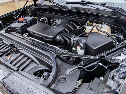 Used 2023 GMC Sierra 1500 AT4X w/ AT4X AEV Edition image 39