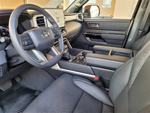 Used 2025 Toyota Tundra Limited image 12
