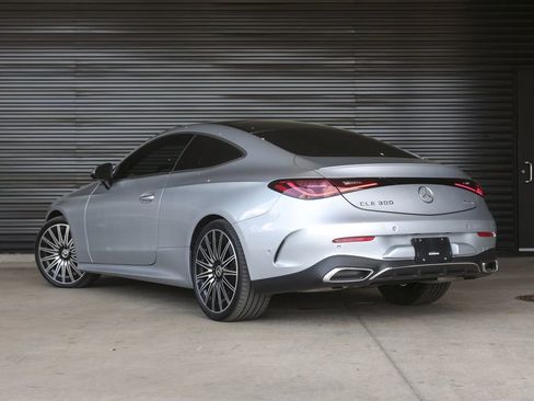 Used 2024 Mercedes-Benz CLE 300 4MATIC Coupe image 3