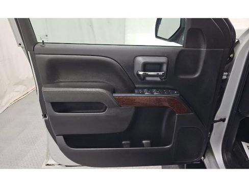 Used 2016 GMC Sierra 1500 SLE image 7