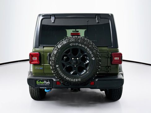 Used 2023 Jeep Wrangler Unlimited w/ Cold Weather Group AWD/4WD image 7
