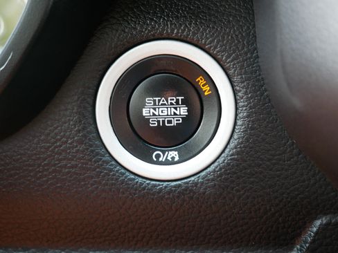 Used 2019 RAM 1500 Big Horn AWD/4WD image 28