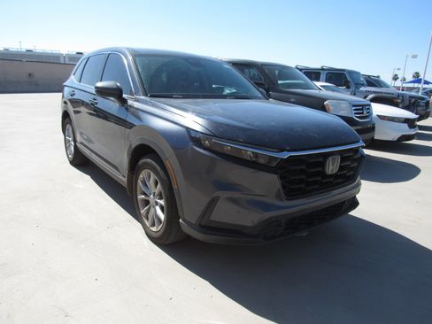 Used 2024 Honda CR-V EX-L image 2