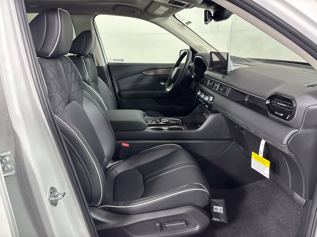 New 2026 Honda Pilot Elite image 14