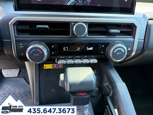Used 2025 Toyota 4Runner TRD Off-Road Premium w/ Tow Technology Package AWD/4WD image 22