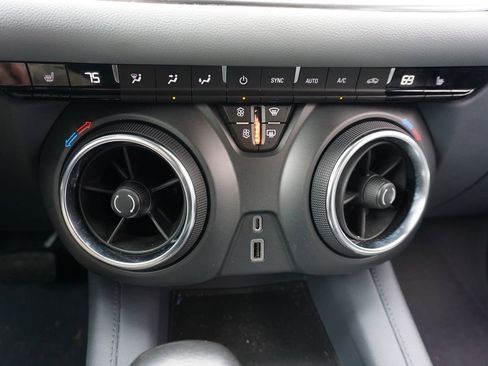 Used 2022 Chevrolet Blazer LT w/ Midnight/Sport Edition image 12