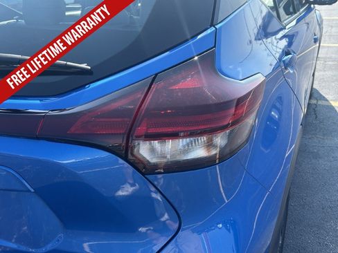 Used 2024 Nissan Kicks SR w/ SR Premium Package FWD image 13