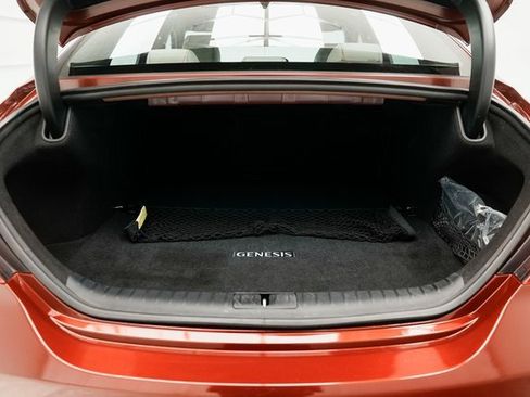 Used 2024 Genesis G70 2.5T w/ Sport Prestige Package image 30