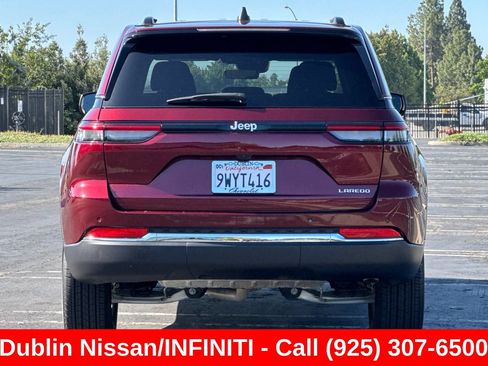 Used 2025 Jeep Grand Cherokee Laredo X w/ Luxury Tech Group I RWD image 5
