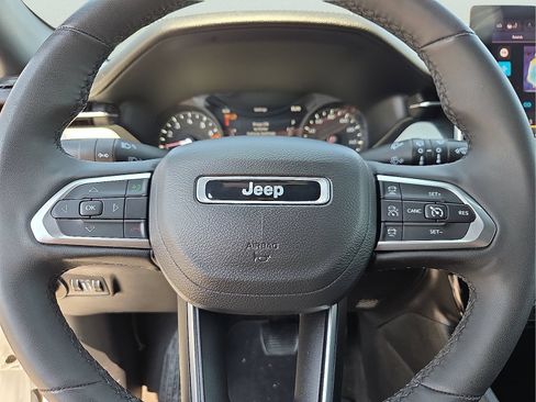 Used 2023 Jeep Compass Limited AWD/4WD image 24