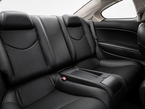 Used 2015 INFINITI Q60 AWD Coupe w/ Premium Package image 16