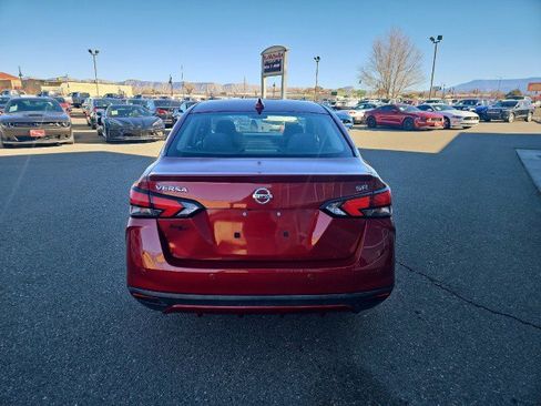 Used 2020 Nissan Versa SR w/ Convenience Package image 4