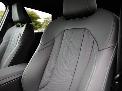 Used 2025 BMW X3 xDrive30i w/ M Sport Package image 20