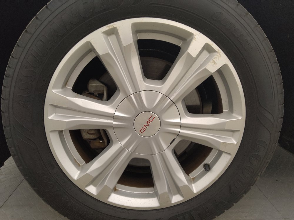 Used 2017 GMC Terrain SLE FWD image 31