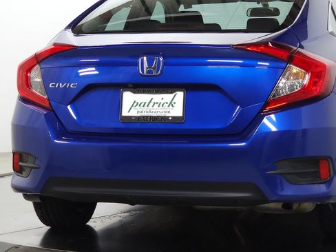 Used 2016 Honda Civic LX image 9
