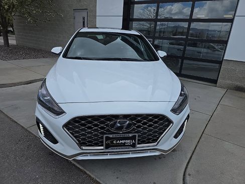 Used 2018 Hyundai Sonata Limited w/ Cargo Package image 2