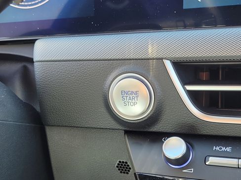 New 2025 Hyundai Sonata SE image 28