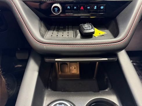 Used 2025 Ford Explorer ST AWD/4WD image 41