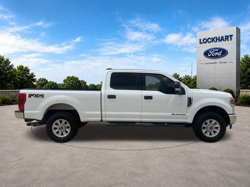 Used 2022 Ford F250 XLT w/ FX4 Off-Road Package AWD/4WD image 8