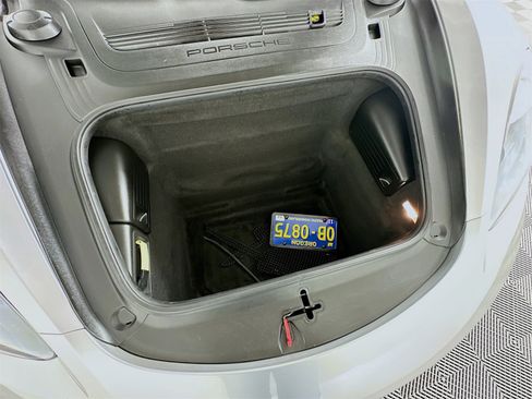Used 2018 Porsche 718 Cayman GTS image 27