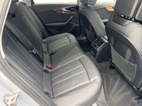 Used 2023 Audi A4 2.0T Premium w/ Convenience Package image 35