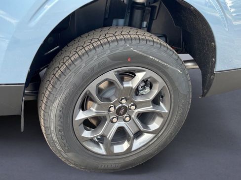 New 2026 Ford Maverick XLT w/ XLT Luxury Package AWD/4WD image 13