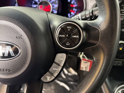 Used 2015 Kia Soul image 19