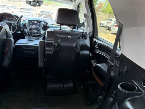 Used 2018 Chevrolet Tahoe Premier RWD image 25