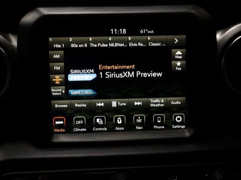 Used 2021 Jeep Gladiator Overland AWD/4WD image 3