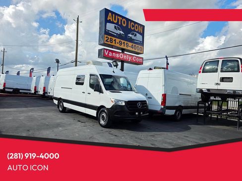 Used 2020 Mercedes-Benz Sprinter 2500 image 1