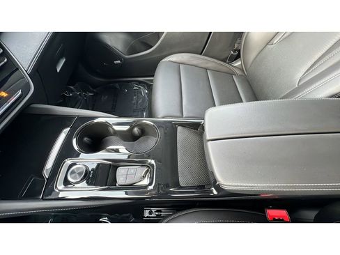 Used 2025 Buick Envision Preferred image 20