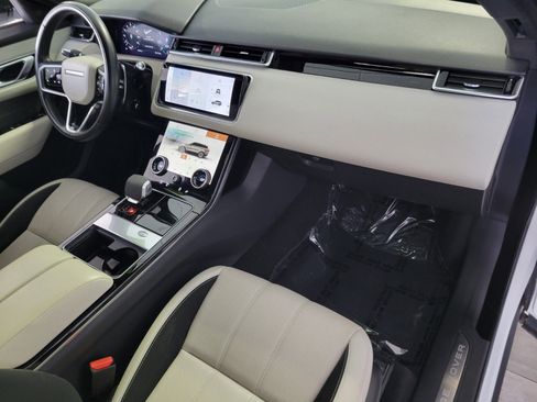 Used 2021 Land Rover Range Rover Velar S image 18