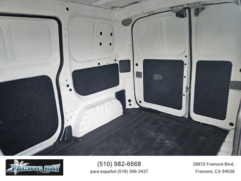 Used 2014 Nissan NV200 SV w/ Technology Package image 22