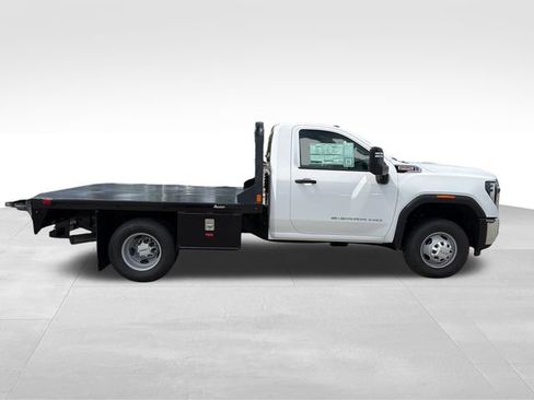New 2026 GMC Sierra 3500 Pro AWD/4WD image 8
