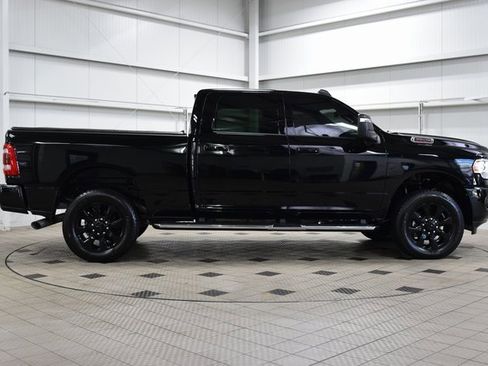 Used 2024 RAM 3500 Big Horn w/ Towing Technology Group image 8