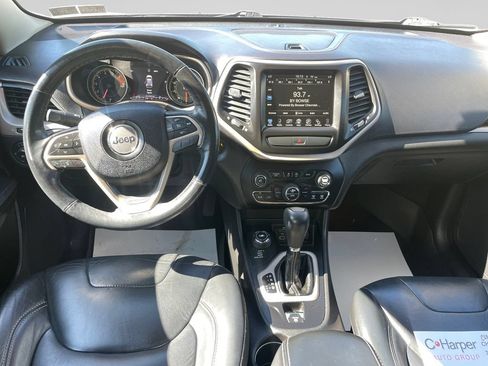 Used 2017 Jeep Cherokee Limited AWD/4WD image 20