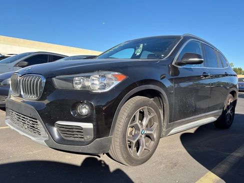 Used 2019 BMW X1 xDrive28i w/ Convenience Package image 2