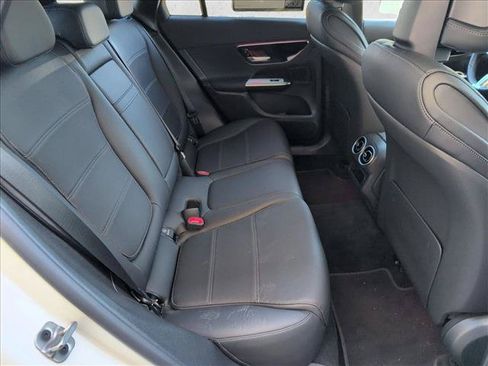 Certified 2025 Mercedes-Benz GLC 300 image 23