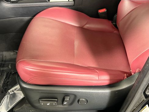 Used 2023 Lexus GX 460 Premium w/ Premium Package image 19