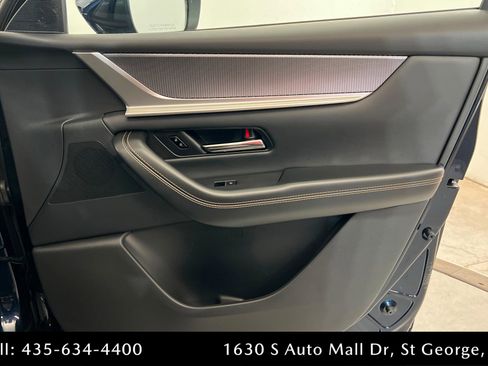 New 2026 MAZDA CX-90 Plug-In Hybrid w/ Preferred image 26