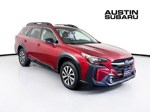 Used 2023 Subaru Outback Premium w/ Tech Package 1 AWD/4WD image 1