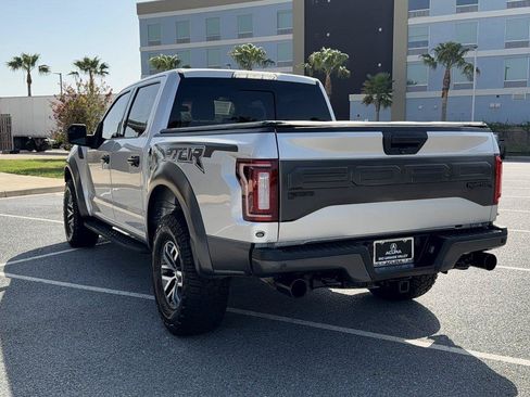 Used 2018 Ford F150 Raptor w/ Equipment Group 801A Mid AWD/4WD image 19