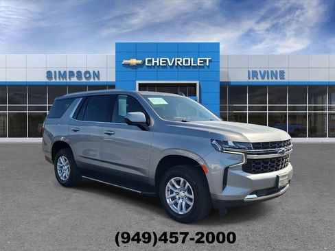 Used 2024 Chevrolet Tahoe LS RWD image 2