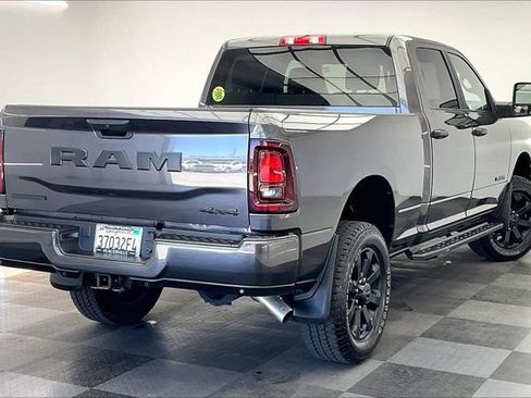 Used 2025 RAM 2500 Big Horn AWD/4WD image 13