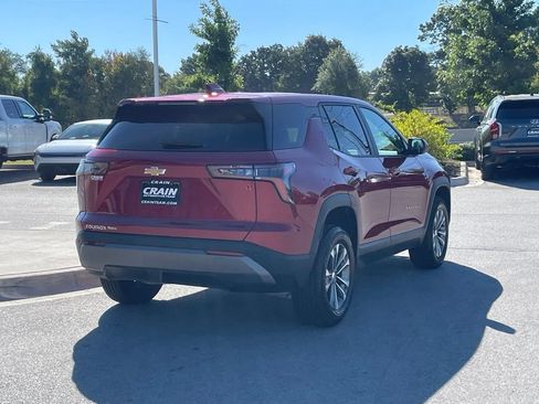 Used 2026 Chevrolet Equinox LT AWD/4WD image 7