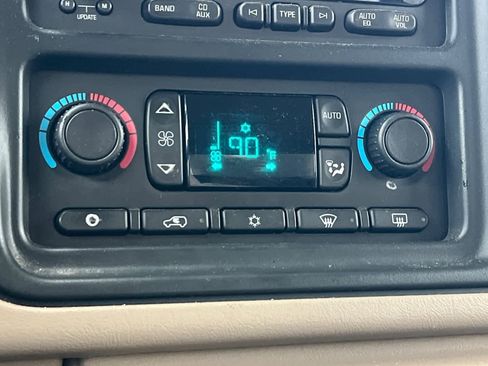 Used 2005 Chevrolet Silverado 1500 LT w/ Light Duty Power Package image 19